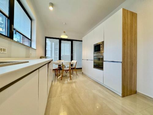 Herastrau, 4-room apartment for rent 5