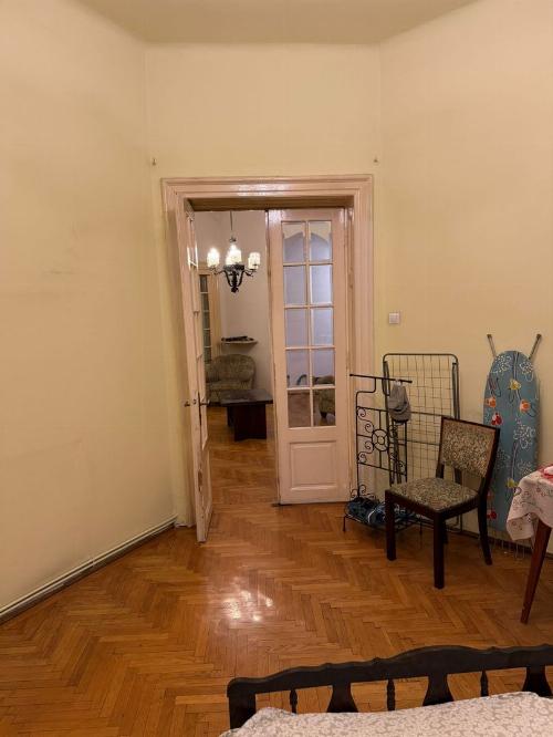 Residence in an interwar villa | Heritage Architecture | 4 rooms 8