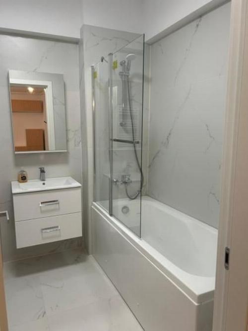 2 room apartment | Pipera Plaza | Parking included 9