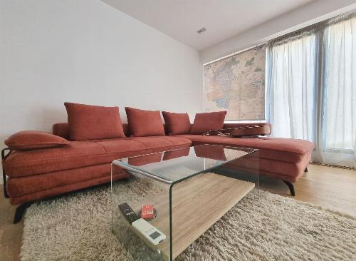 Bloc boutique / complet mobilat și utilat / parcare 2