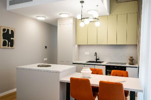 Up Site / prima închiriere 7