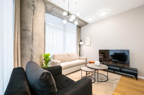 Up Site / prima închiriere 9