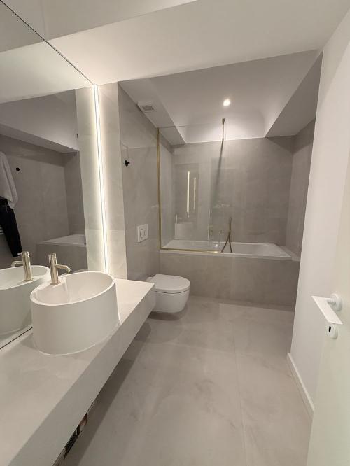 Apartament cu 2 camere Cortina North 8