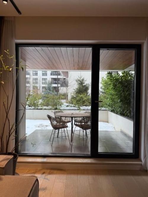 Premium apartment with 2 rooms and its own garden 1