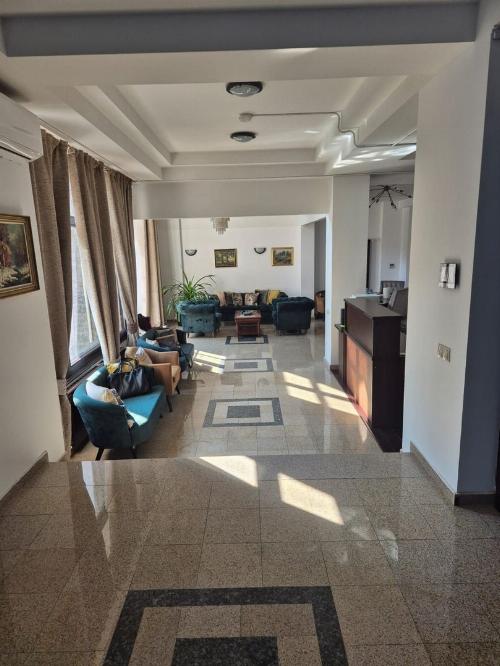 Cotroceni, apartament in vila de inchiriat. Birou/rezidential 2