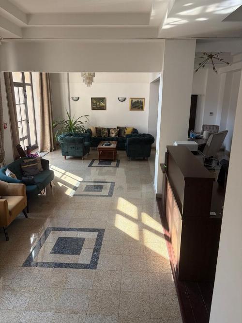 Cotroceni, apartament in vila de inchiriat. Birou/rezidential 19