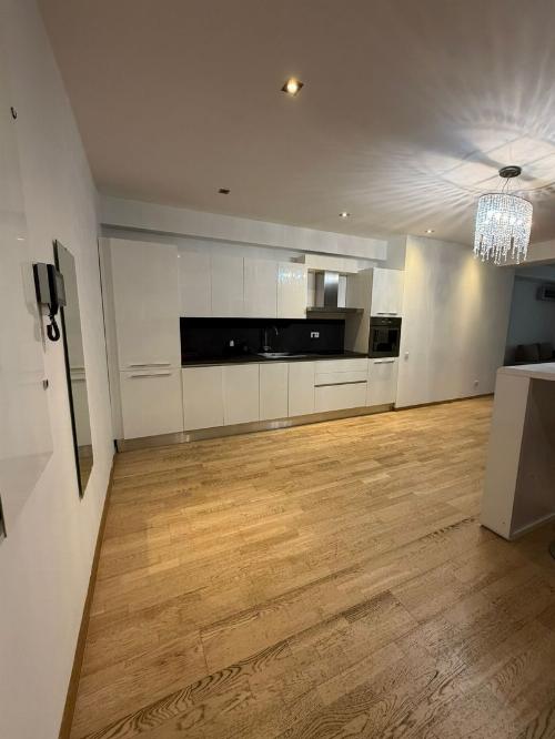 2 Premium Rooms with Parking Included | Rovere – Iancu Nicolae 5