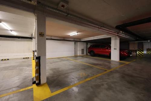 Apartament premium 3 camere | 3 băi | 2 parcări | boxă | Băneasa 13