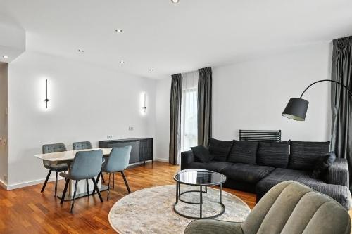 Apartament premium 3 camere | 3 băi | 2 parcări | boxă | Băneasa 3