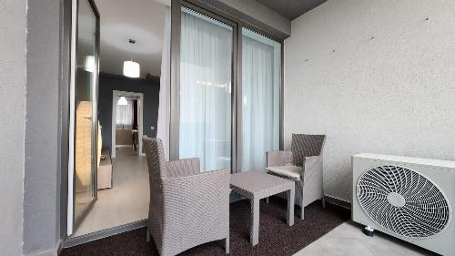 Floreasca Residence, 3 rooms, underground parking included in the price 4