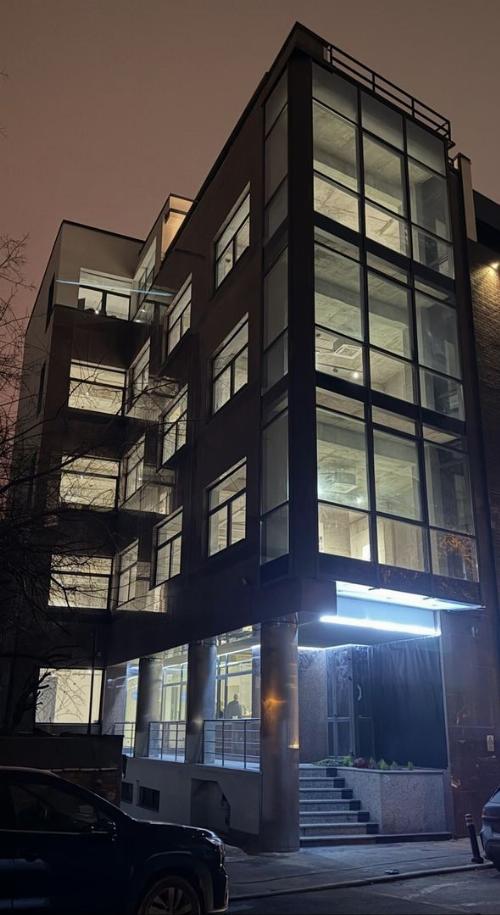 Cladire boutique / pretabila clinica medicala, birouri sau comercial 8