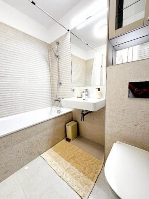 First Rental, Up-Site 15