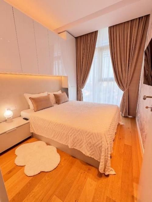 First Rental, Up-Site 10