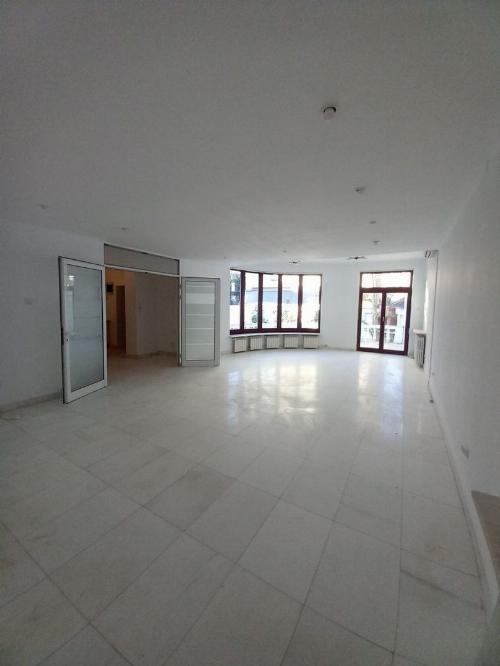 Vila pretabilă birouri, clinica, after school 2