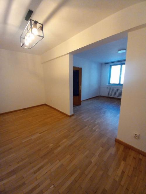 Vila pretabilă birouri, clinica, after school 6