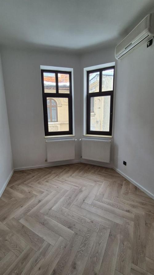 Vila interbelică / Dorobanți –  capitale 12