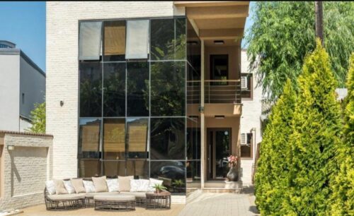 Crosspoint Imobiliare – Crosspoint Real Estate- Vilă Modernă Premium cu Curte | Lacul Tei | Ideală Rezidențial sau Birou - crosspoint-imobiliare.ro