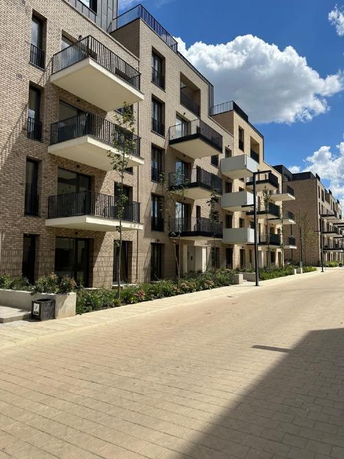 2 Room Apartment – Avalon 1