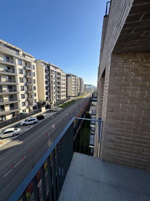 2 Room Apartment – Avalon 8