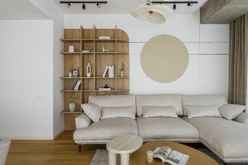 Spectacular fully furnished apartment. Parking and speaker included. 6