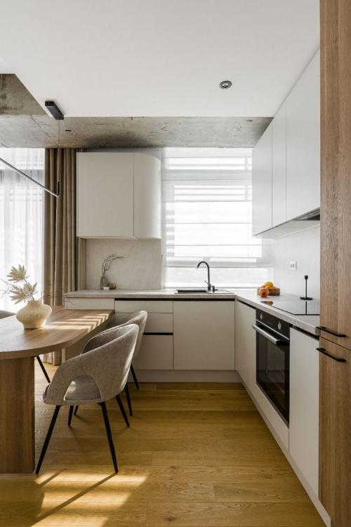 Spectacular fully furnished apartment. Parking and speaker included. 9