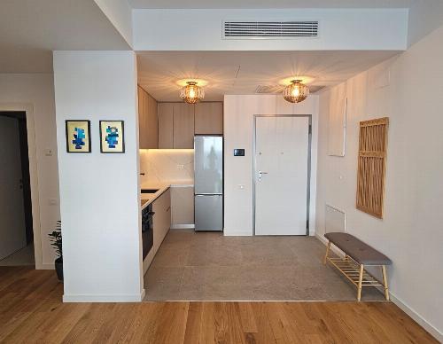 2 camere lux / vedere lac / parcare si boxa incluse 6