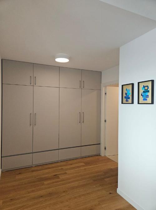 2 camere lux / vedere lac / parcare si boxa incluse 7