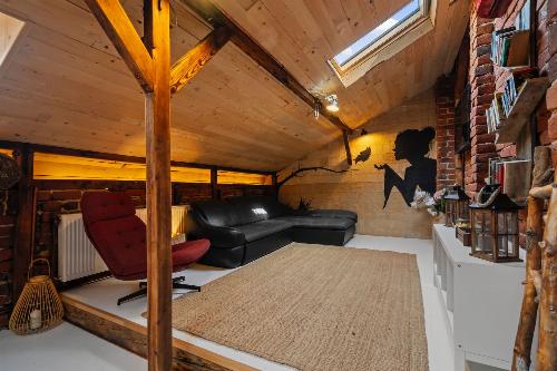 Casă boemă restaurată – ideală pentru locuire sau Airbnb 8