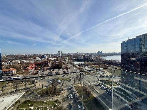 Etaj 13 | Tavane 3.5 m | Terasă generoasă | Vedere Lacul Floreasca 4