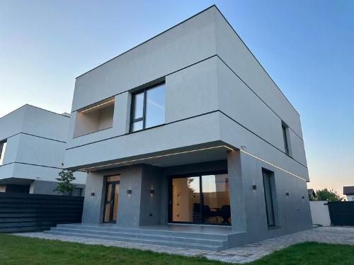 Premium Individual Villa 5min from Iancu Nicolae Pipera 3