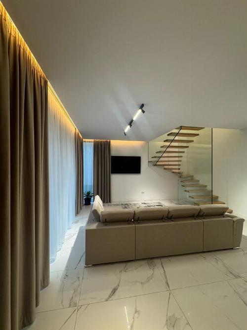 Duplex modern cu tehnologie SMART | 5 camere | Garaj dublu | Zonă rezidențială l 11