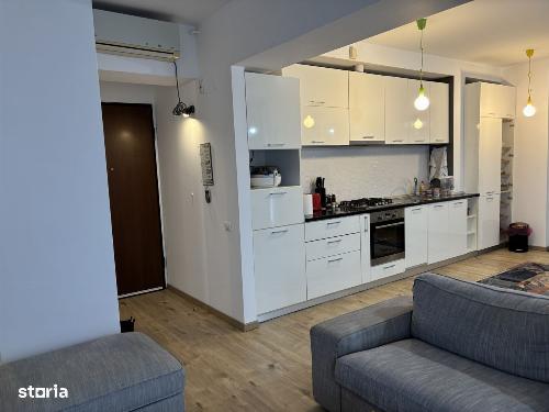Apartament 4 camere de închiriat | Etaj 7/8 | Terasă | Garaj | Zonă de Nord 9