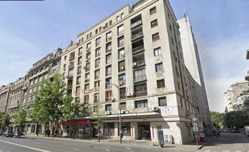 Ultracentral Bucharest, exceptional location, commercial space in Romana Square 1