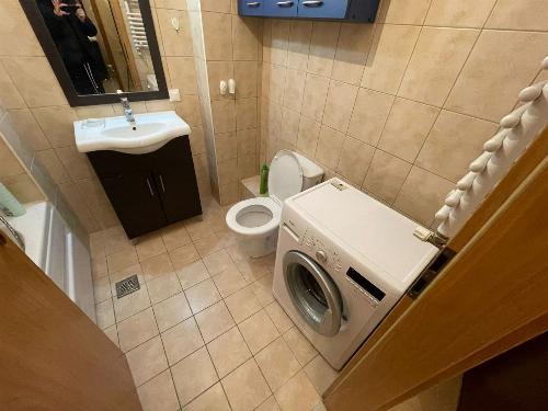 Modern Studio with Own Central | Planorama – Mrs. Ghica | 9th Floor 5