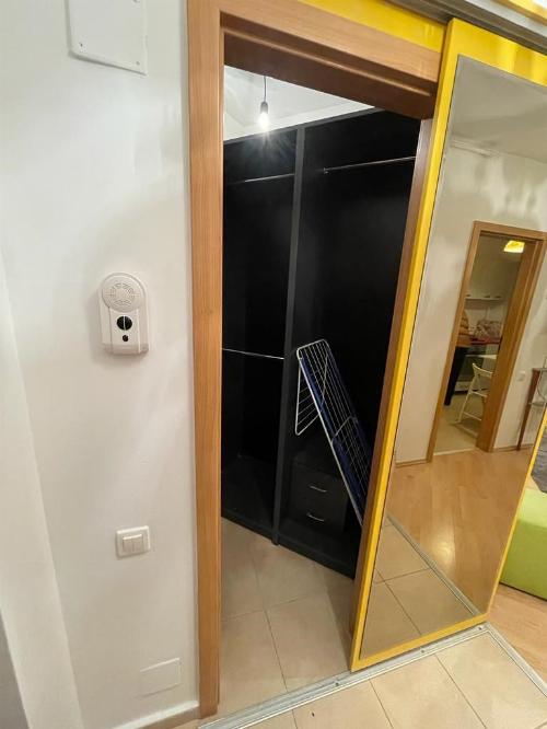 Modern Studio with Own Central | Planorama – Mrs. Ghica | 9th Floor 6