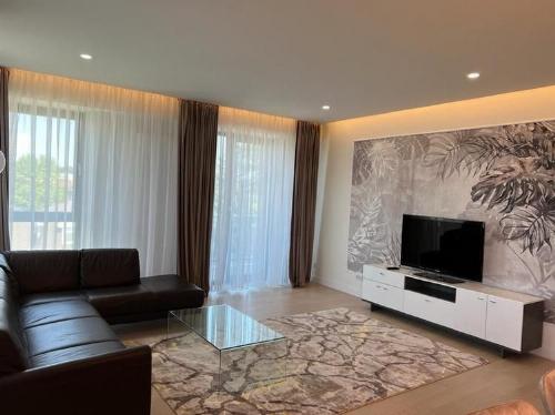 Apartament de lux cu 4 camere în Residence 5, Strada Erou Iancu Nicolae 53 1