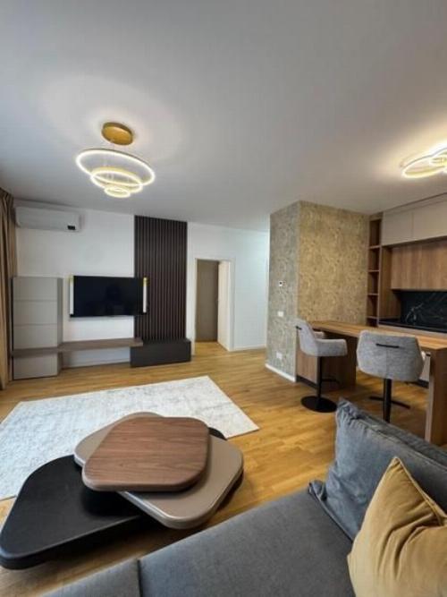 Apartament nou cu 2 camere, terasă generoasă și parcare subterană–Ivy Residence 3