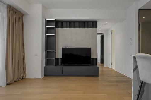 One Mircea Eliade / 3 camere / vedere lac 8