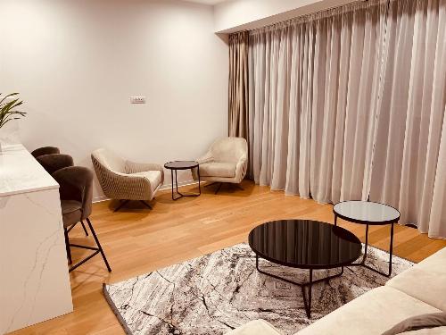 One Mircea Eliade, apartament cu vedere spre lac 8