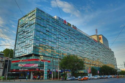 Victoriei Square – commercial space for rent, terrace possibility 2