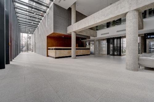 Up-Site / Vedere liberă 12