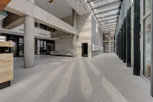 Up-Site / Vedere liberă 13