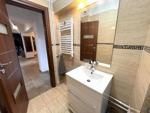 3 Spacious Rooms in the Heart of the Capital | Roman Square | Panoramic view 12