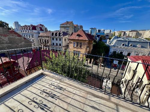 Bloc boutique! Apartament renovat / parcare subterană și boxă 1