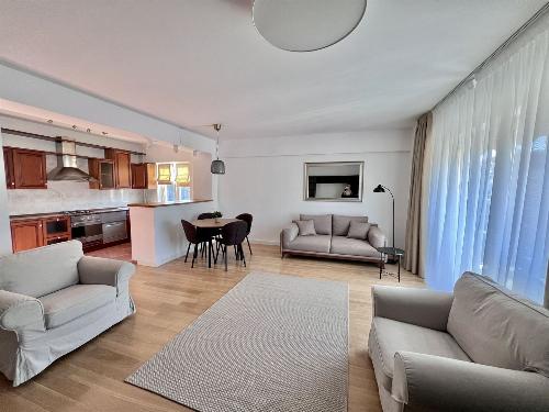 Bloc boutique! Apartament renovat / parcare subterană și boxă 5