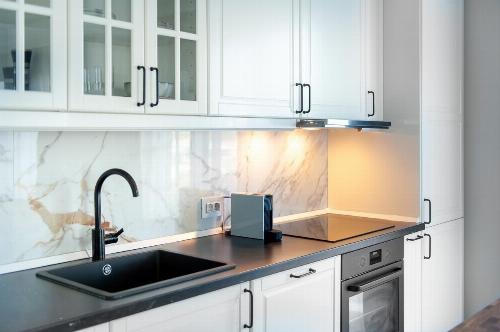 2 Premium Rooms | Shop Block | Terrace 16 sqm – Biharia Area 8