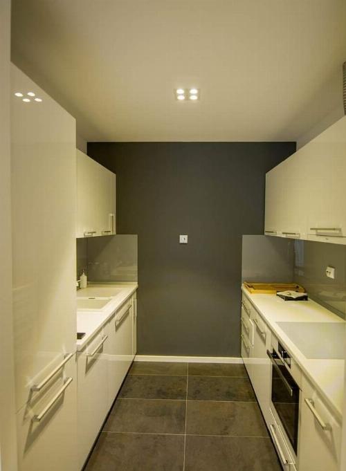 Immediate access to the park / 2 rooms + parking 3