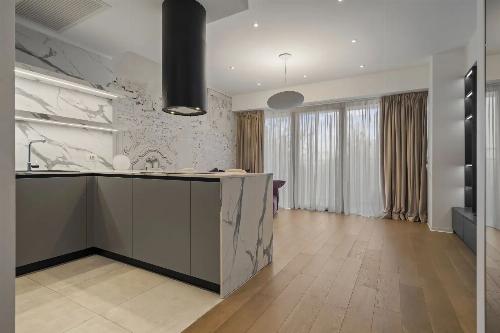 One Mircea Eliade / 3 camere / vedere lac 11