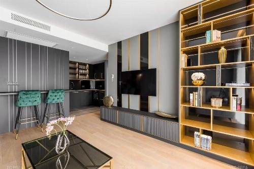 2 Room Apartment for Rent in One Herastrau Towers 3