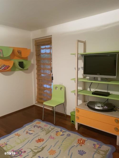 3 premium rooms Herastrau, 1 min from the park, 2 parking lots included 7